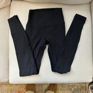 Black Lululemon Align Leggings